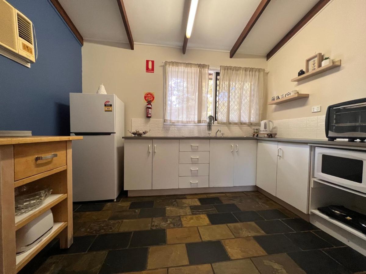 Colonial Village Resort Hervey Bay Exterior foto