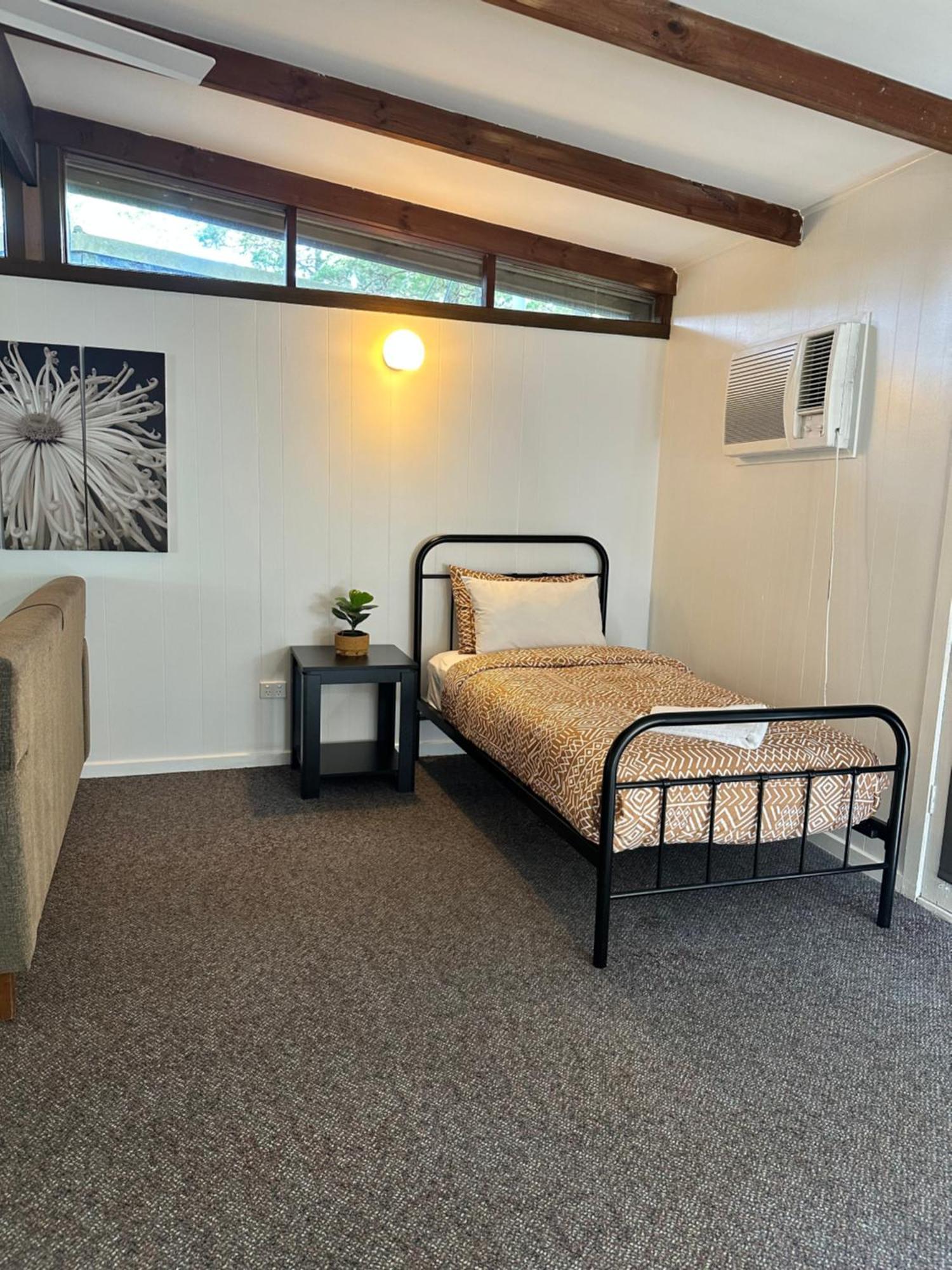 Colonial Village Resort Hervey Bay Exterior foto