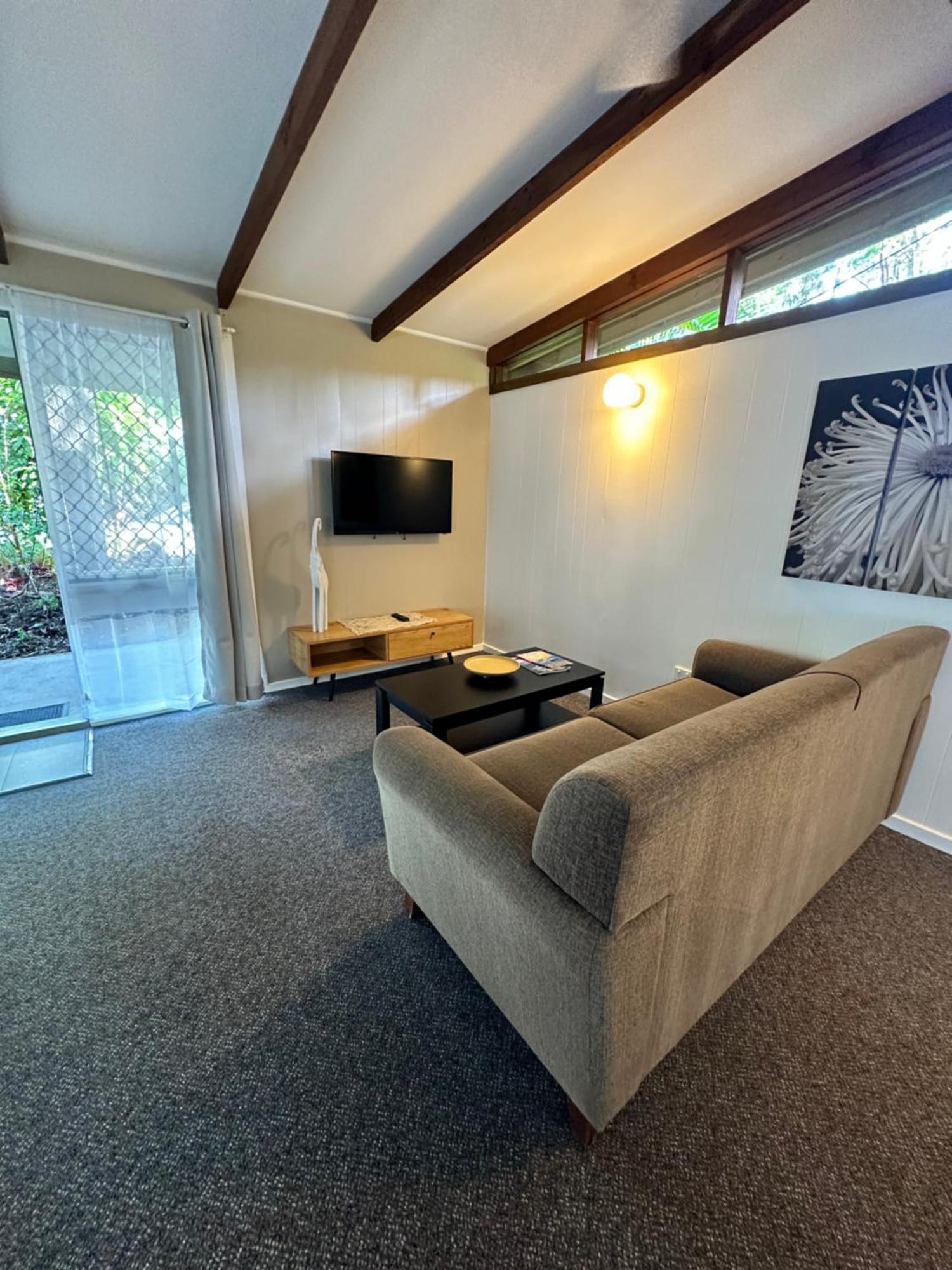Colonial Village Resort Hervey Bay Exterior foto